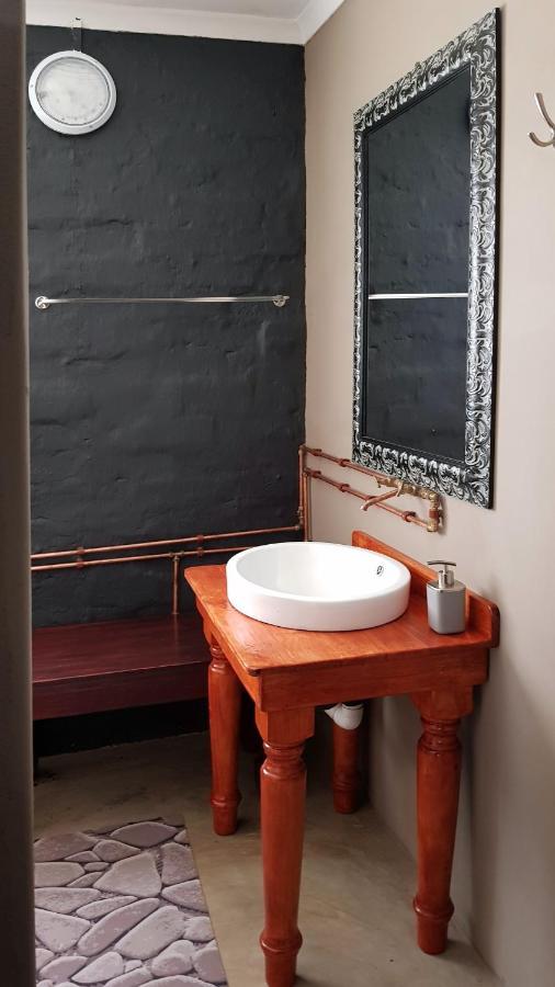 Rustique Paris Guest House 파리스 외부 사진