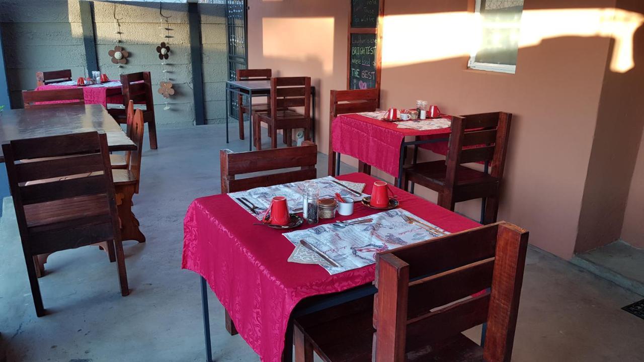 Rustique Paris Guest House 파리스 외부 사진