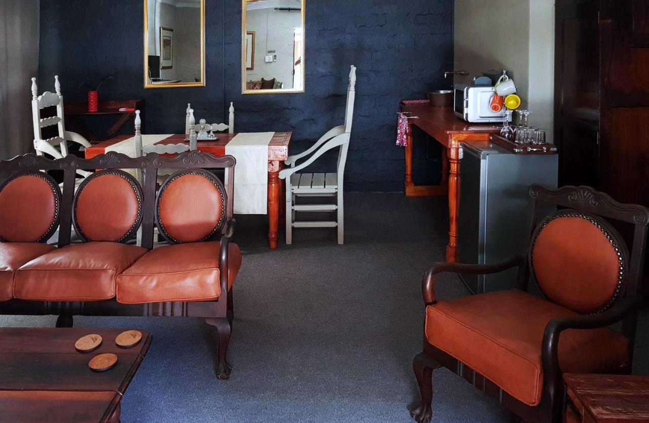 Rustique Paris Guest House 파리스 외부 사진