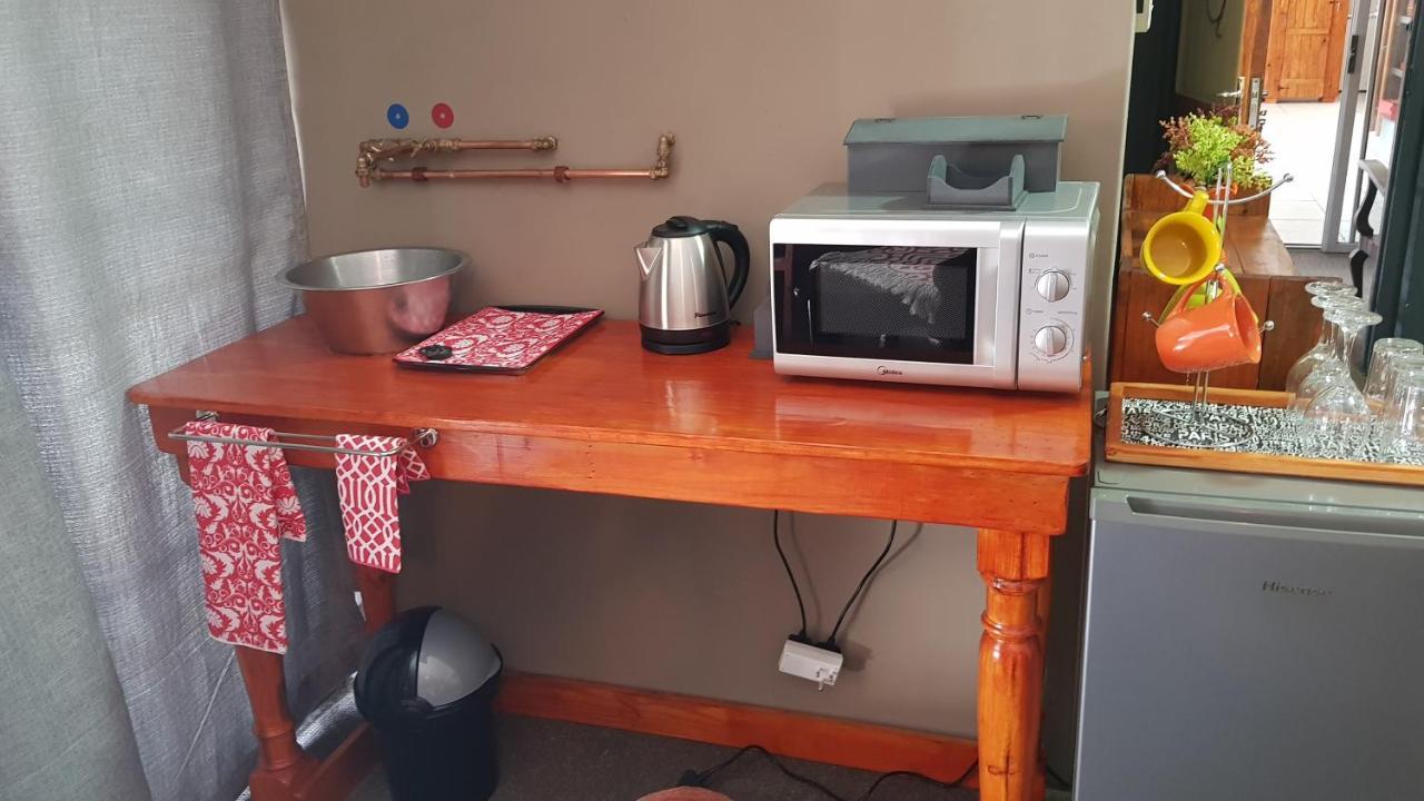 Rustique Paris Guest House 파리스 외부 사진